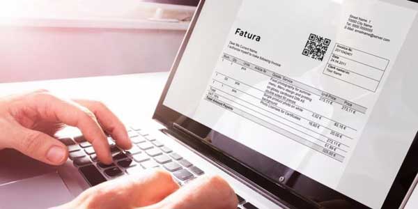 ATCUD and QR code: new updates in B2G electronic invoicing in Portugal