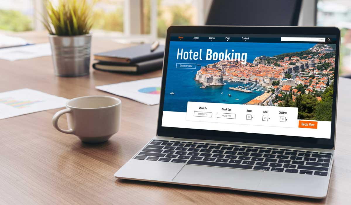 Estrategias de distribución hotelera: reservas directas vs indirectas